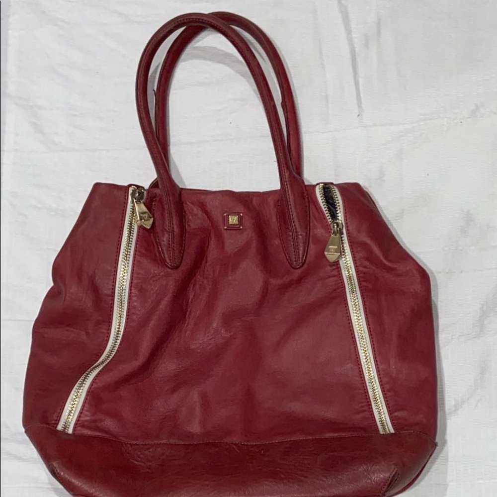 Pour La Victoire purse
